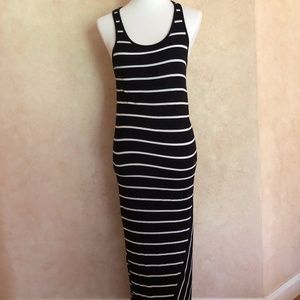 Kensie Maxi Dress